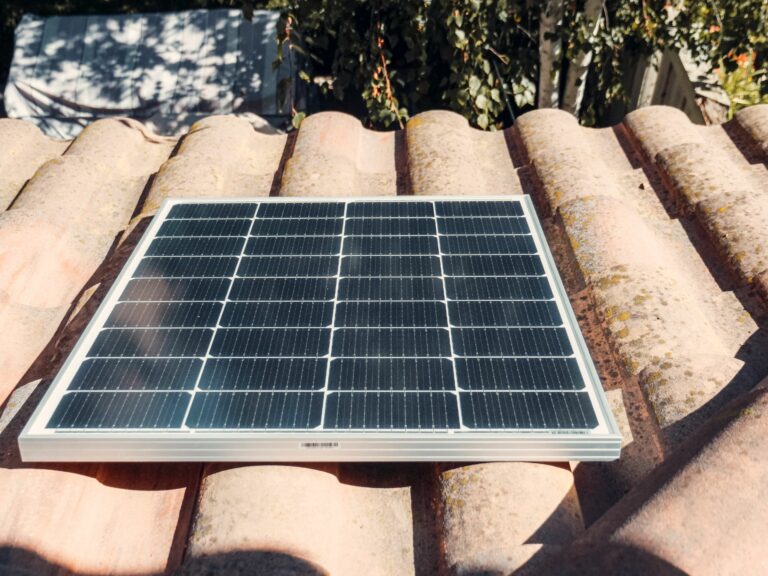 panneau solaire landes borne de recharge